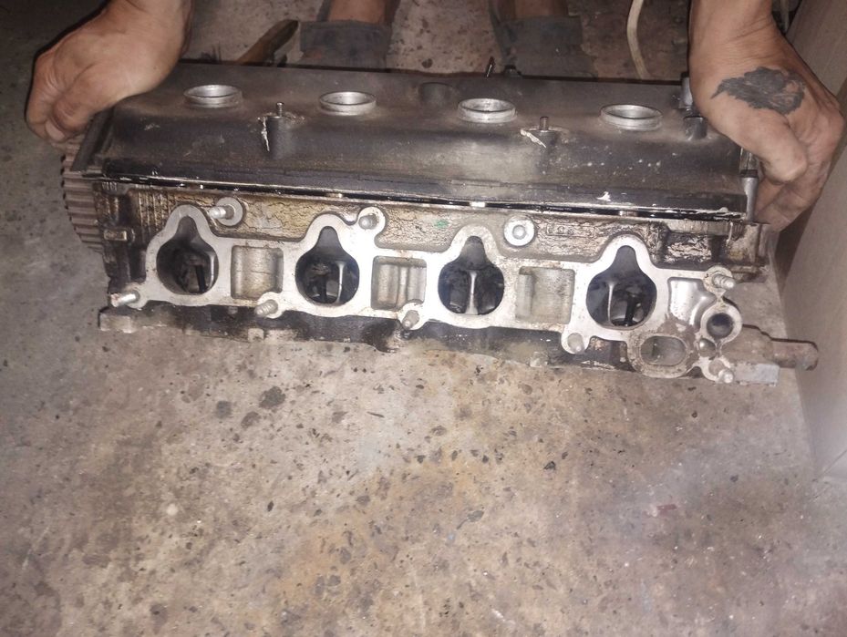 Головка блока цилиндров HONDA F22B5 2.2 16V