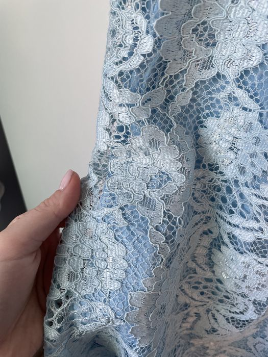 Niebieska koronkowa sukienka s m