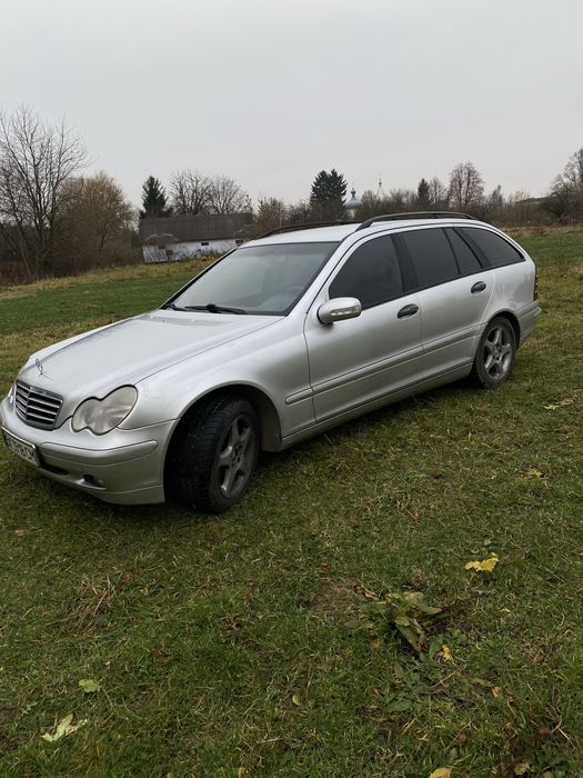 Продам Mersedes Benz c220