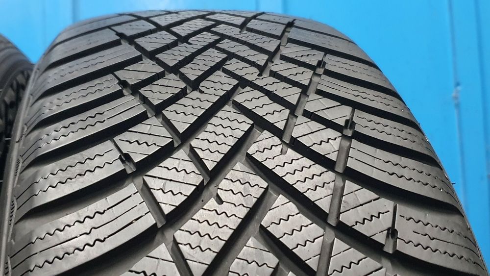 215/55 R17 Sprzedam opony zimowe Hankook ! Rok 2024