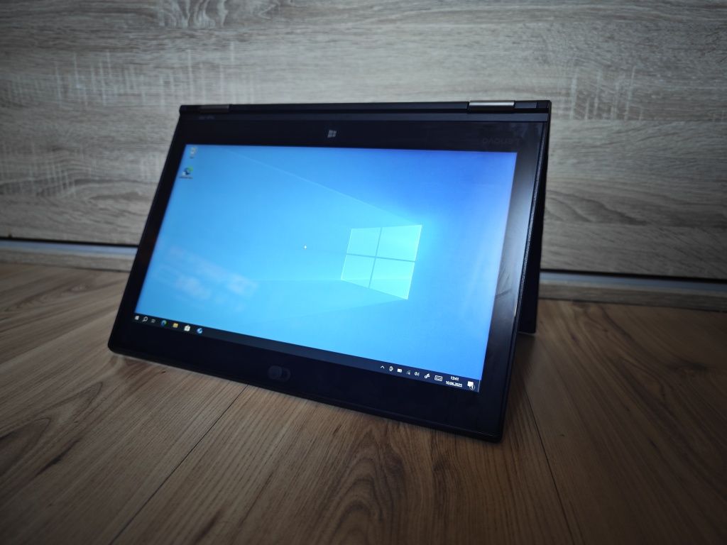 Lenovo ThinkPad Yoga 260, i5-6300U, 8GB RAM, 240GB SSD, dotyk Full HD