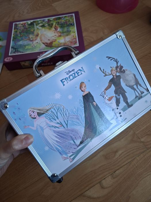 Чемодае бокс з дитячою косметикою Disney  Frozen