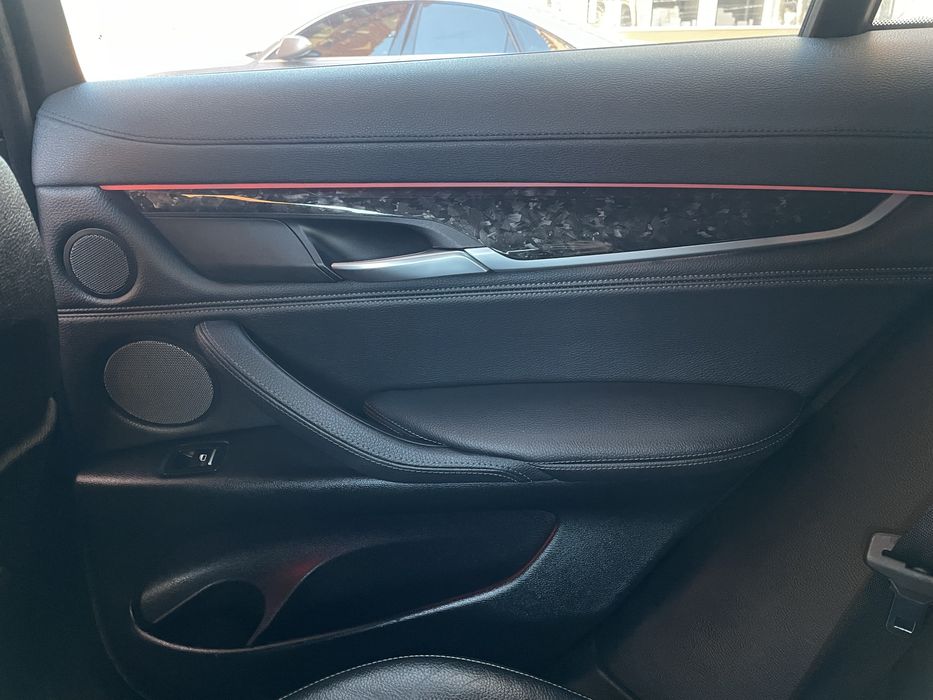 Продам Bmw X6 2017