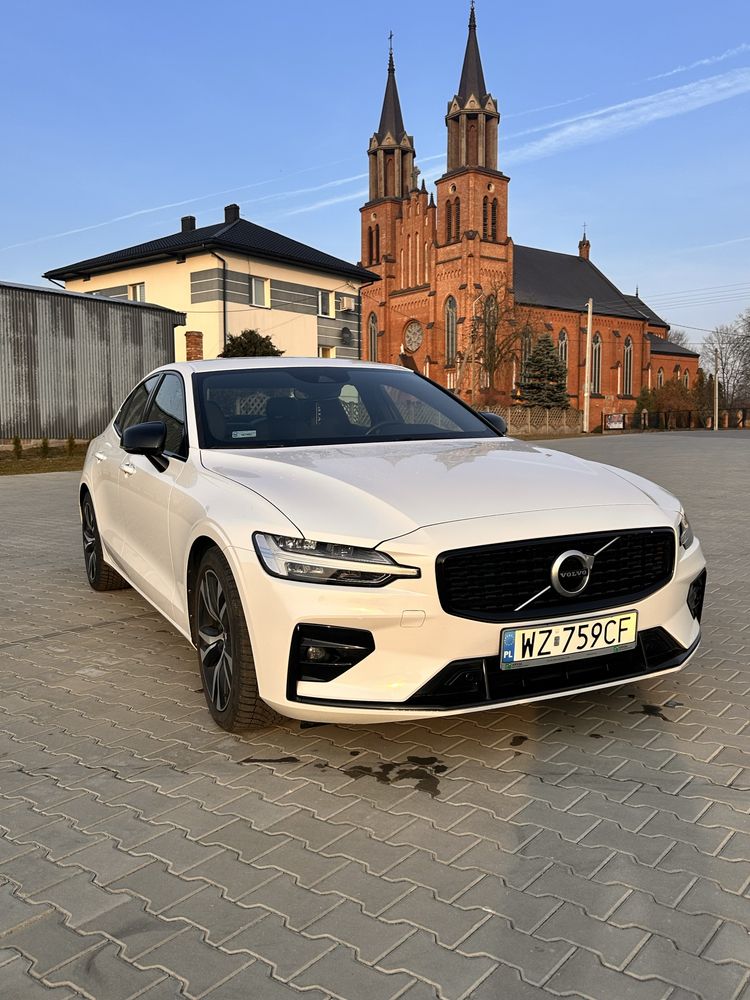 VOLVO S60 2.0T 197KM Hybryda / B4 B R-Design