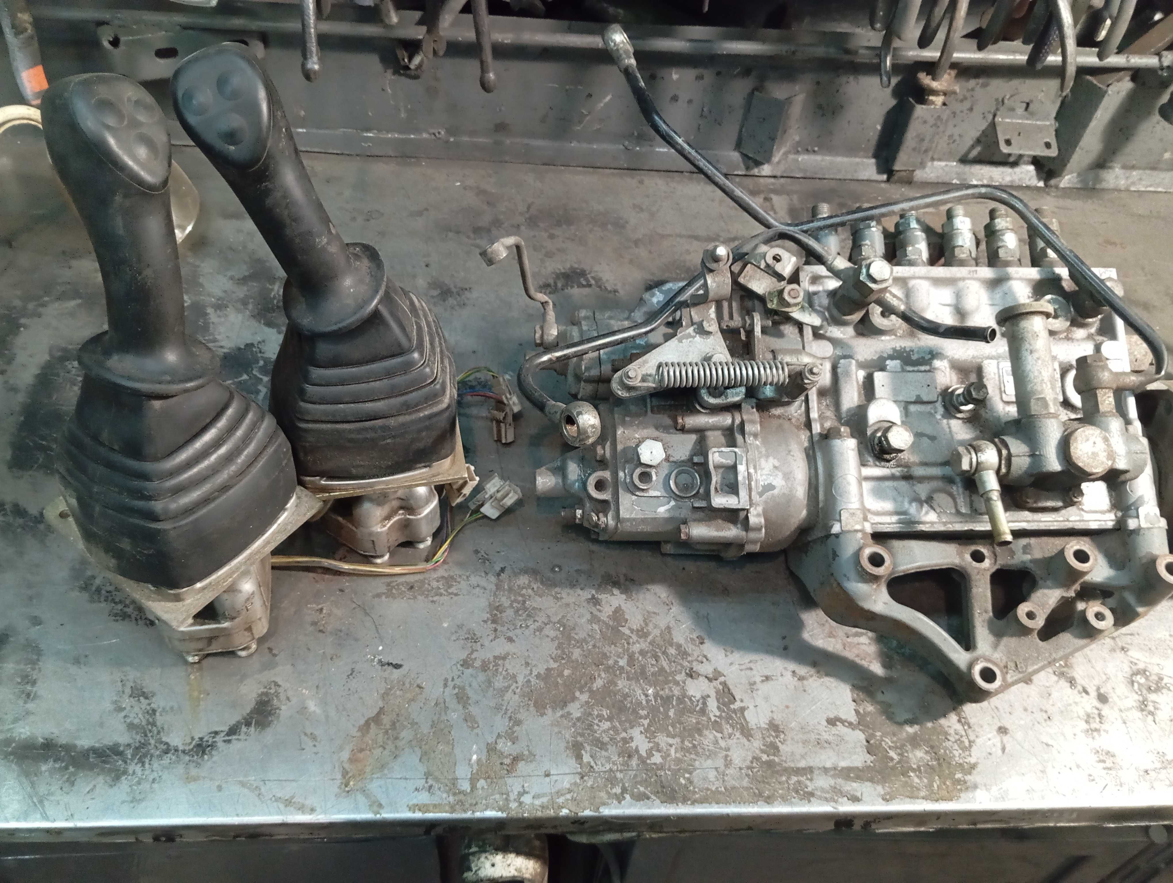 Тнвд JCB330-350,HitachiT173, zexel 1156033342