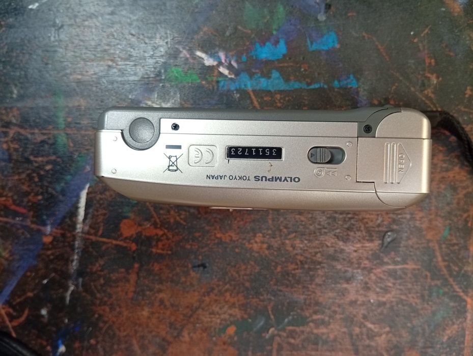 Excelente point & shoot OLYMPUS GO 100