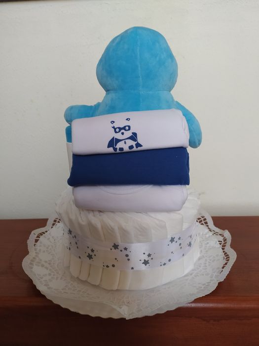 Bolo de fraldas presente bebé recém-nascido