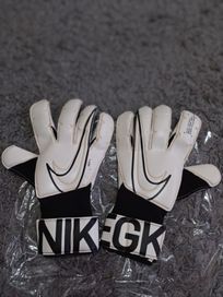 Rękawice bramkarskie NIKE GRIP3 roz 10