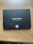 Dysk SSD 1tb Samsung w pełni sprawny.