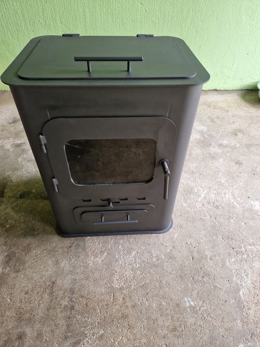 Salamandra a lenha com forno