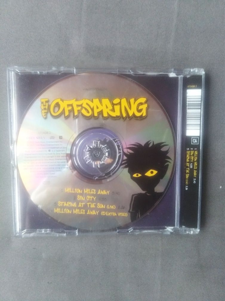 The Offspring Million Miles Away CD