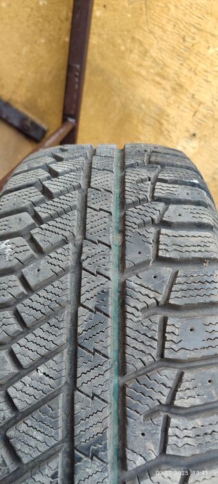 Продам шину зима R16