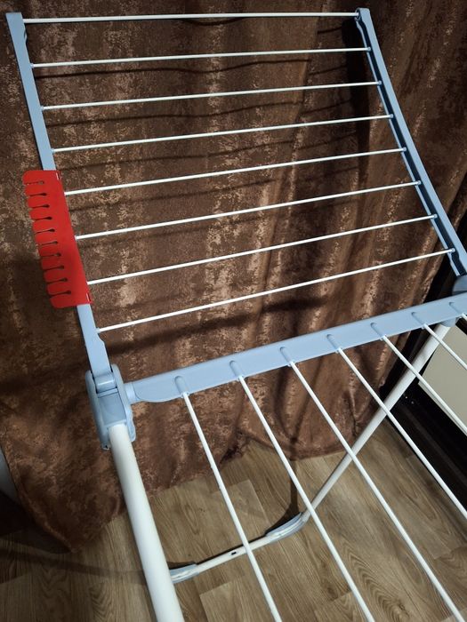 Продам сушку для одягу. Нова
