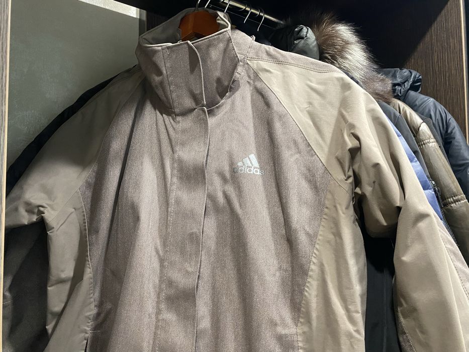 Все по 999 гр ветровка куртка  adidas