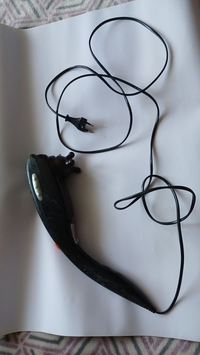 Електромасажер  фірми " Острівок здоров'я "