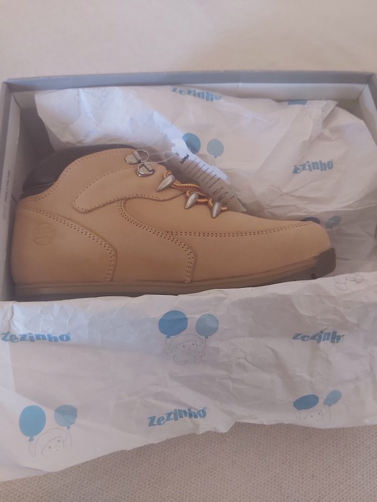 Botas camel n⁰33 em pele