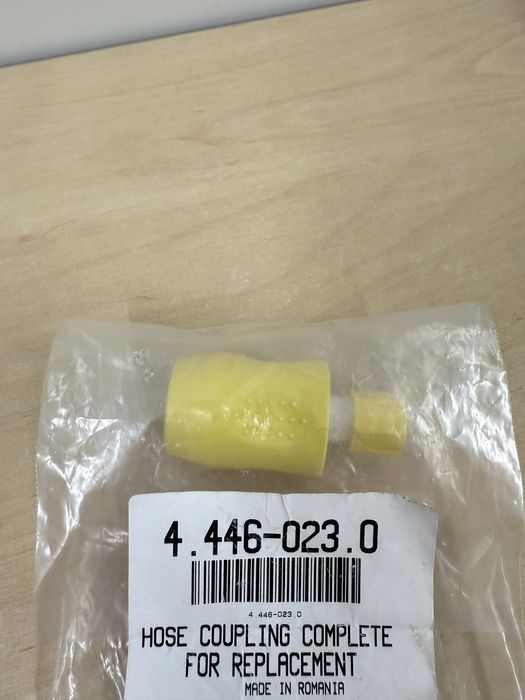 Wtyk gniazda szybkozłączka odkurzacza piorącego Karcher Puzzi 8/1 10/1