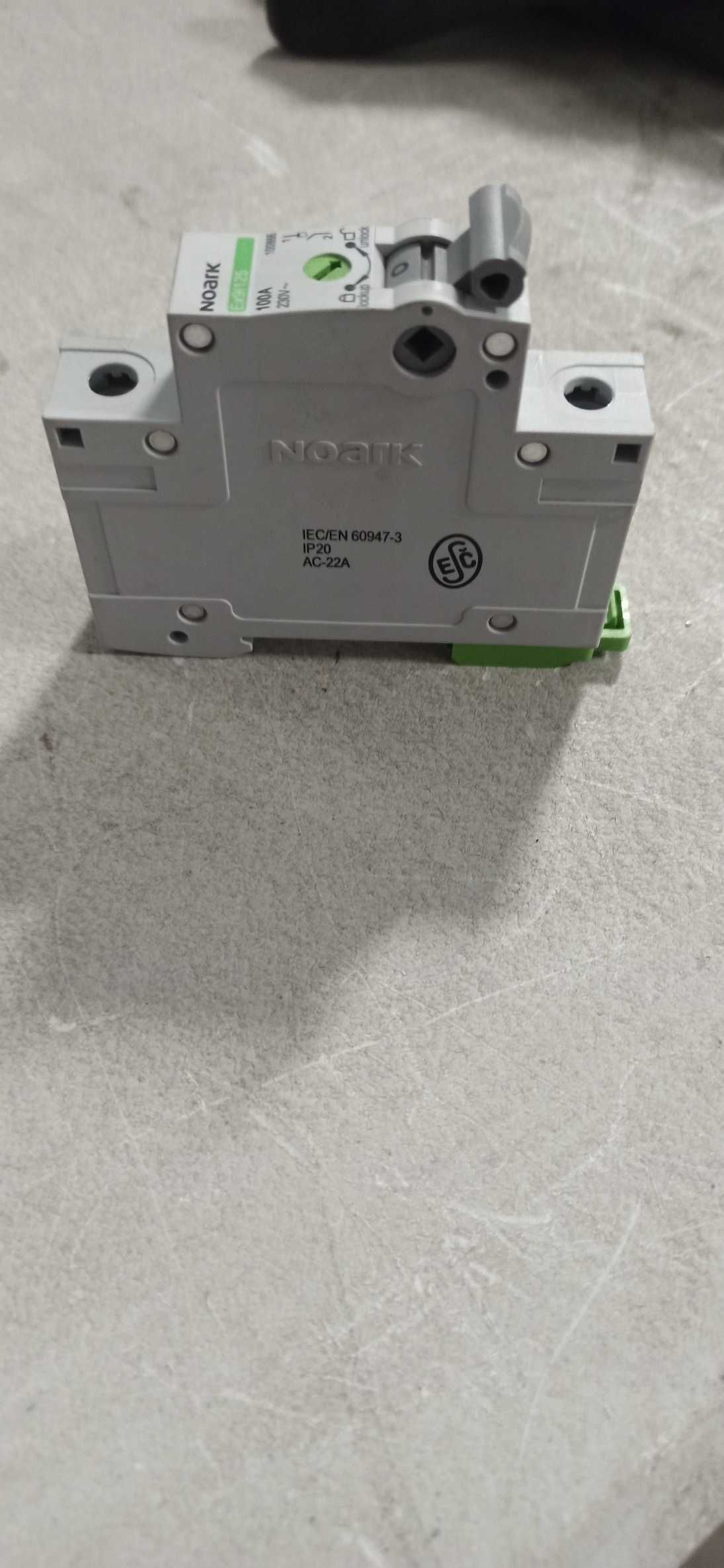 rozłącznik izolacyjny z funkcją blokady Noark Ex9I125 1P 100A 230V AC