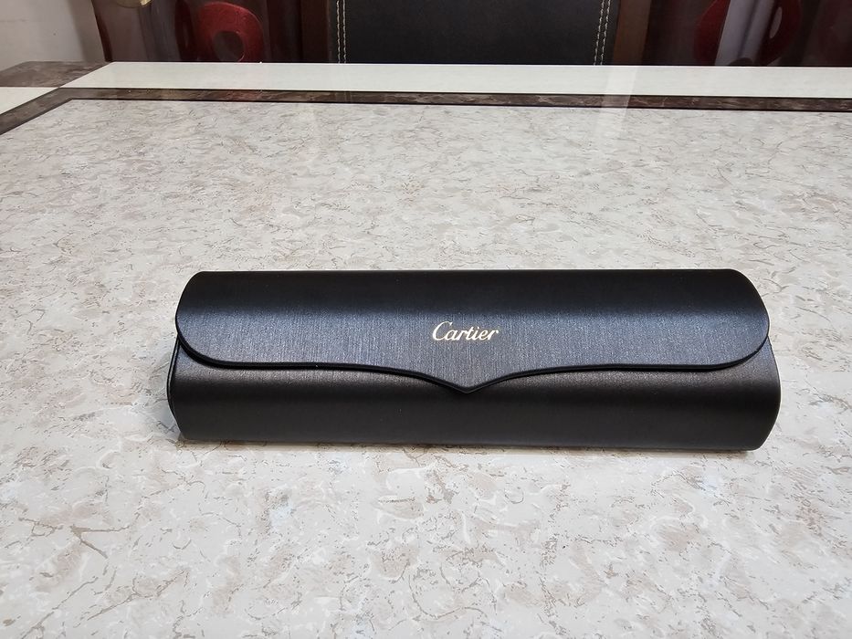 Футляр для окулярів,Орігінал