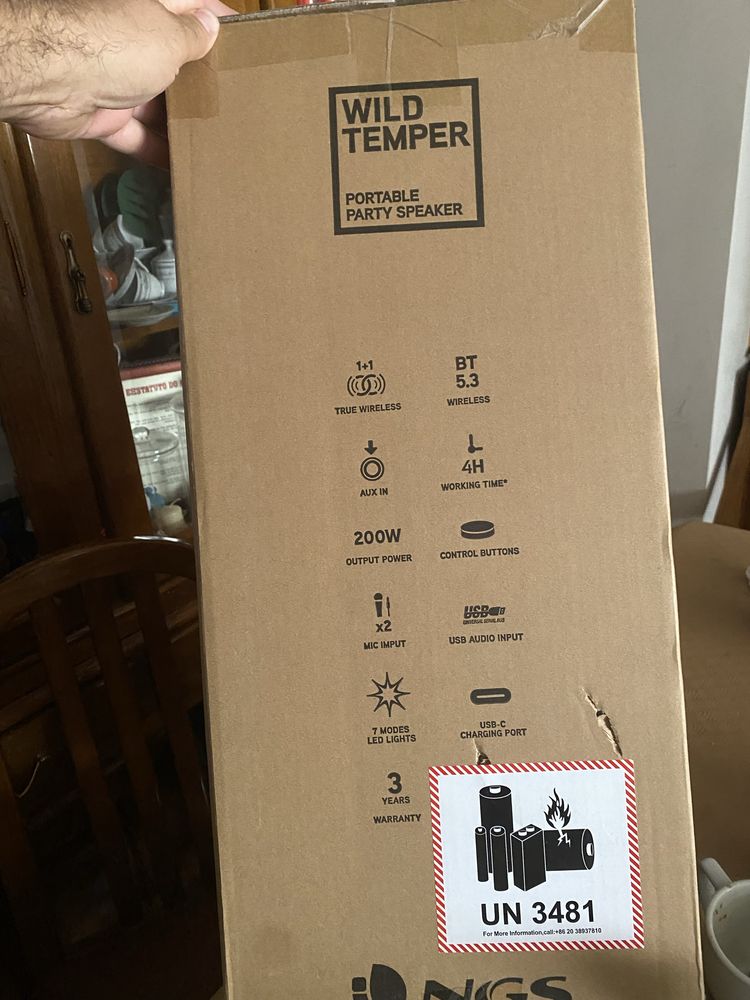 Coluna Nova na caixa de Som NGS 200 w