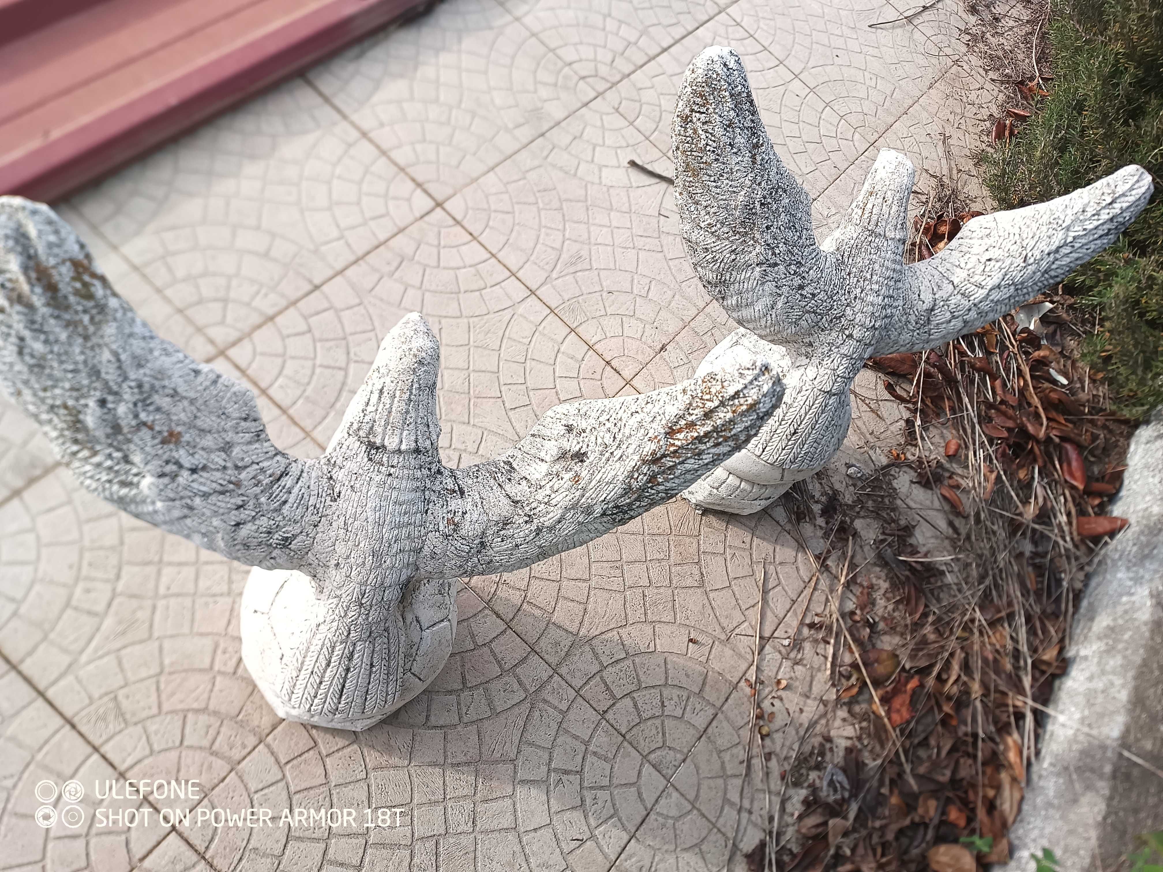 Águias Decorativas em Cimento