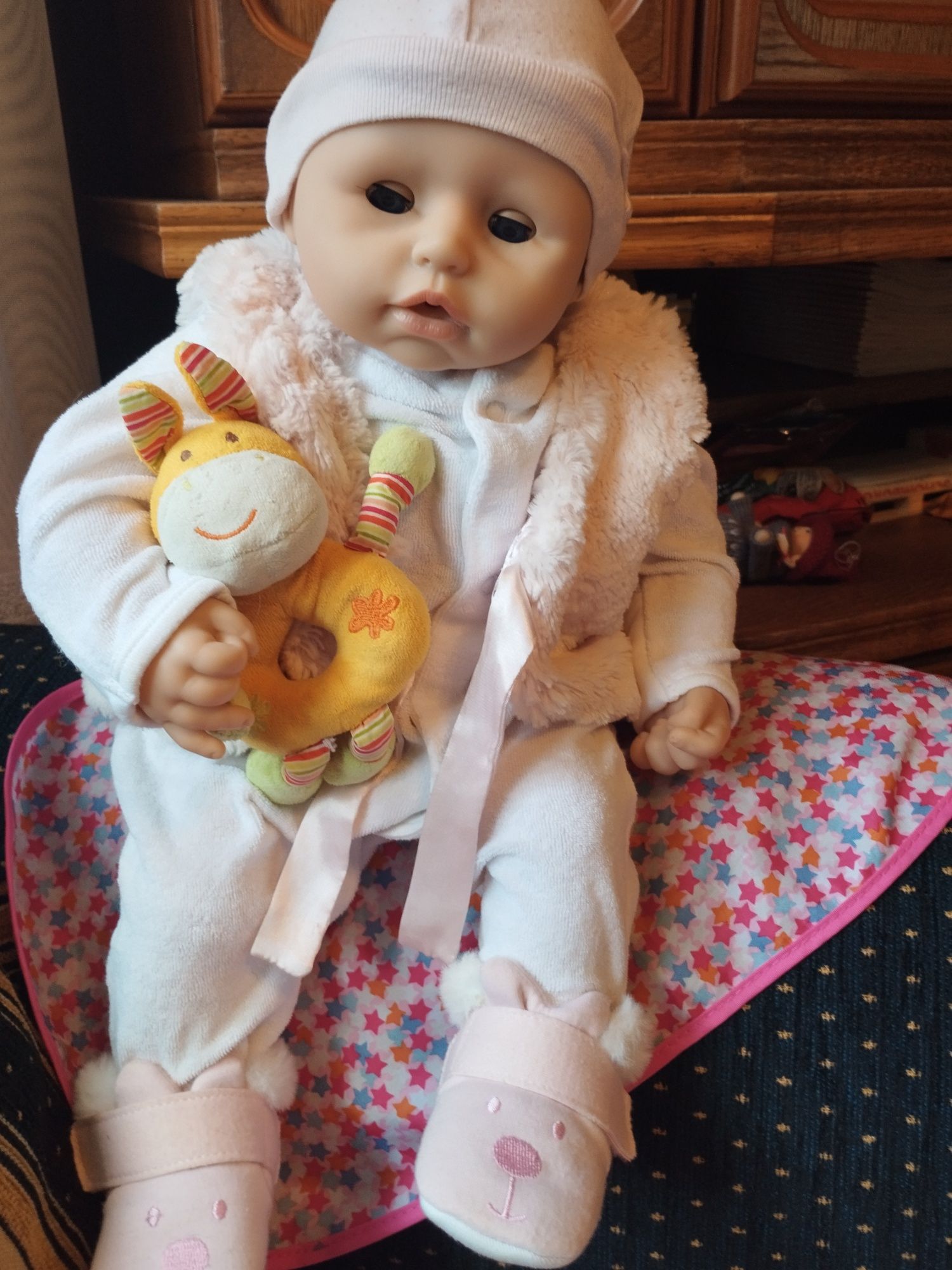 Baby Anaabell interaktywna lalka Zapf Creations.
