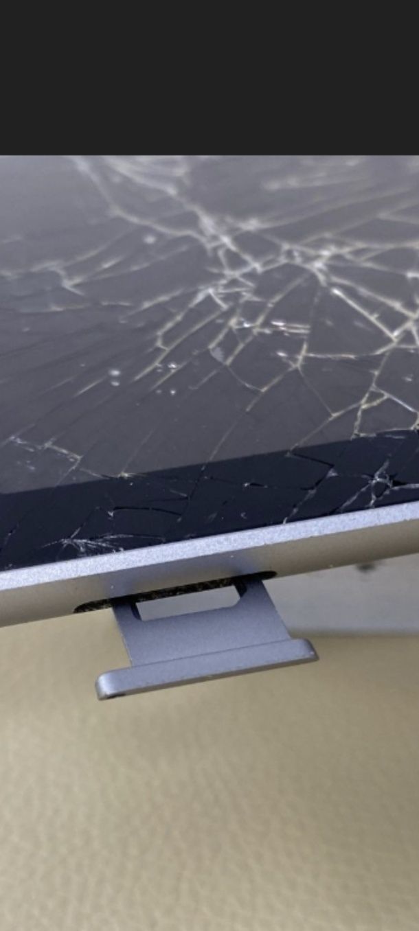 Планшет A1954 Apple iPad 6 gen 32Gb Wi-Fi + 4G батарея 93%
