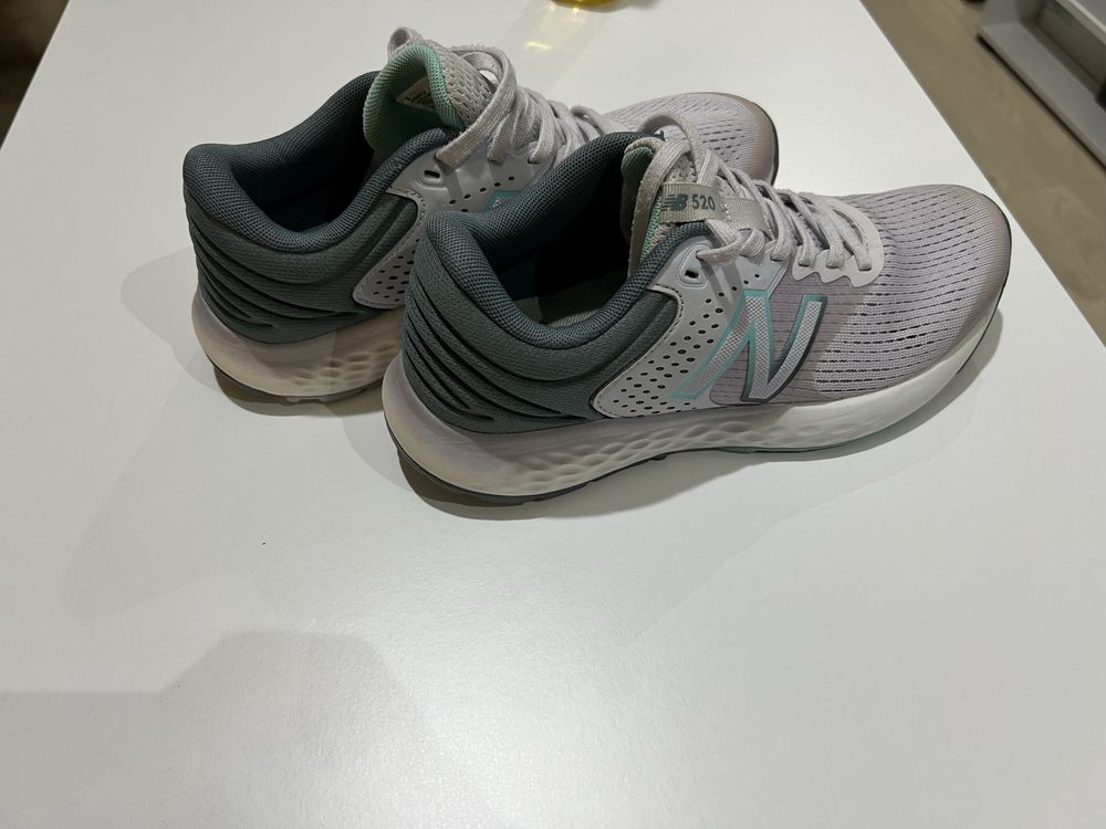 Продам кросівки New Balance