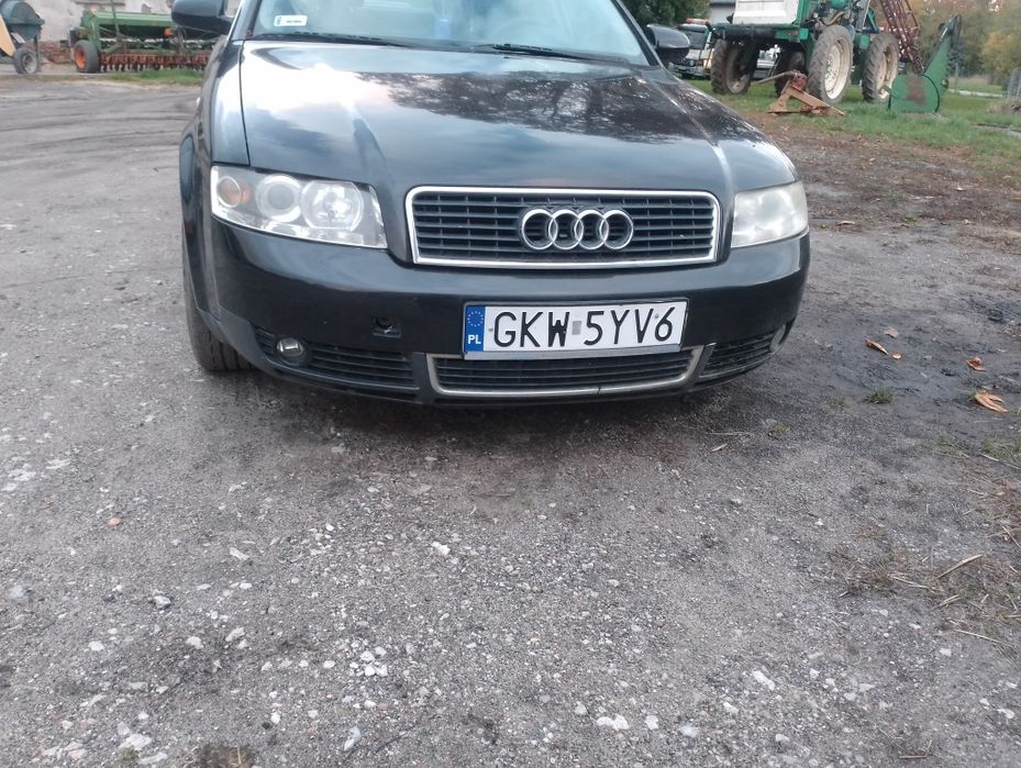 Zderzak audi a4 b6
