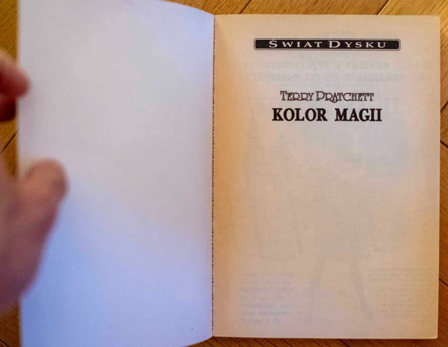 Terry Pratchett KOLOR MAGII Wyd Prószyński i S-ka 1994 Świat Dysku
