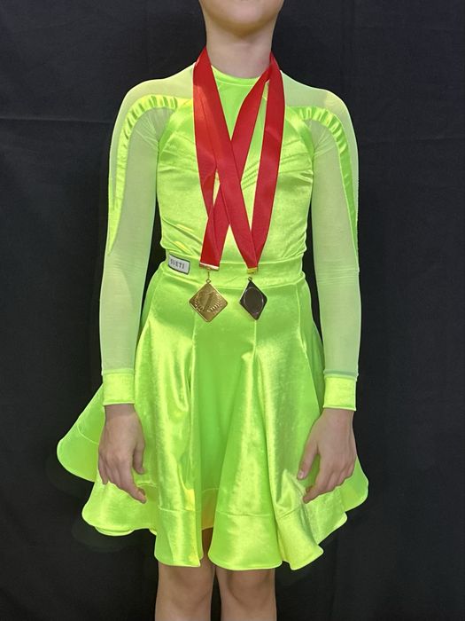 Бейсік, сукня для бальних танців 122/128