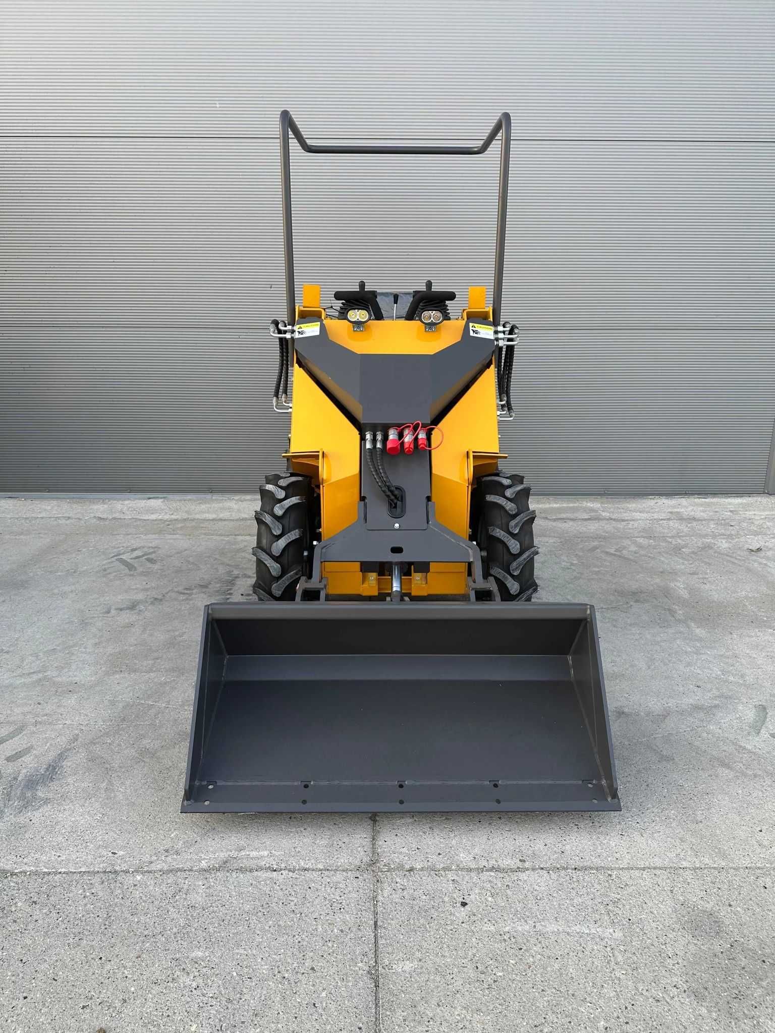 Miniładowarka Interbauer SKID STEER udźwig 350kg szer.101cm nie bobcat