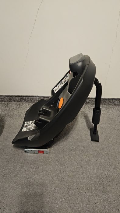 Fotelik cybex z bazą