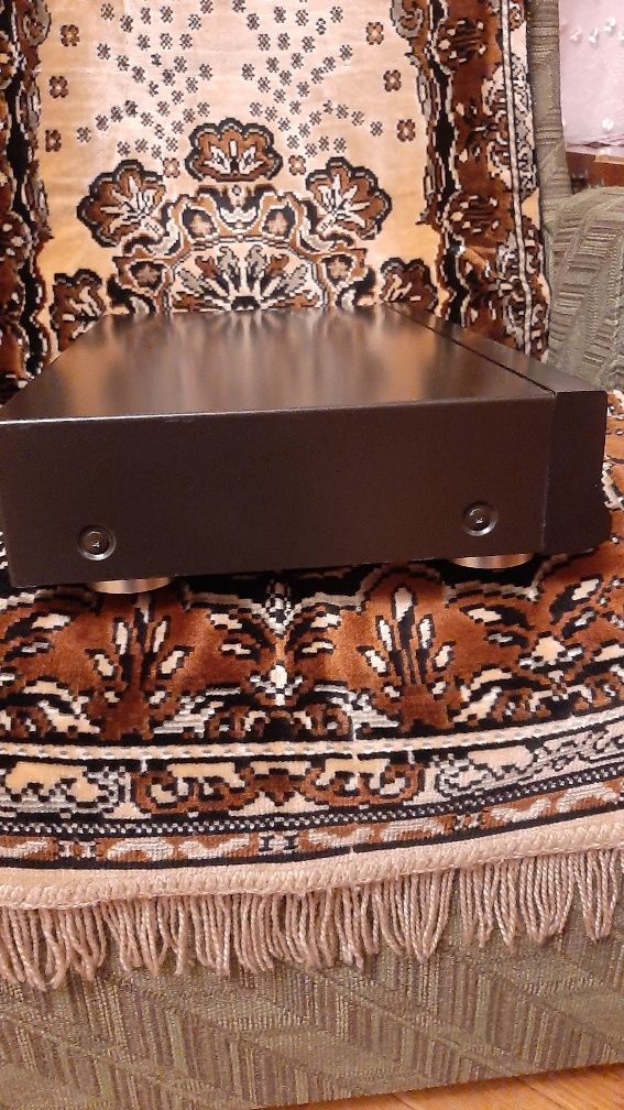 Продається програвач компакт дисків Technics SL PG 460 A