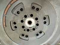 Маховик LUK 415 0568 10 Nissan