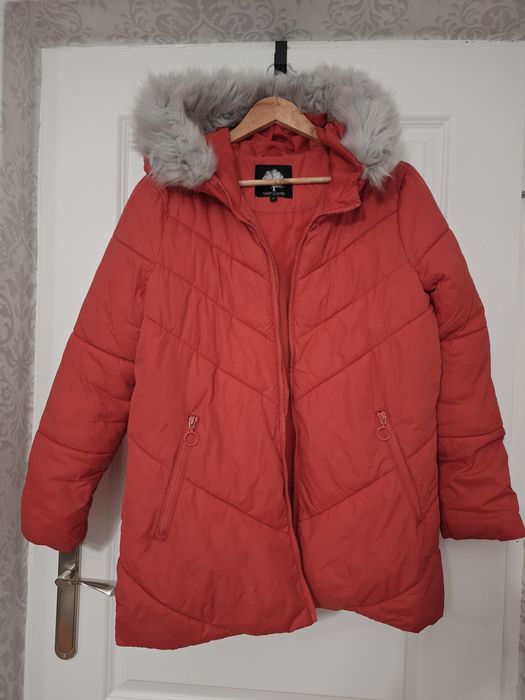 Kurtka zimowa z kapturem