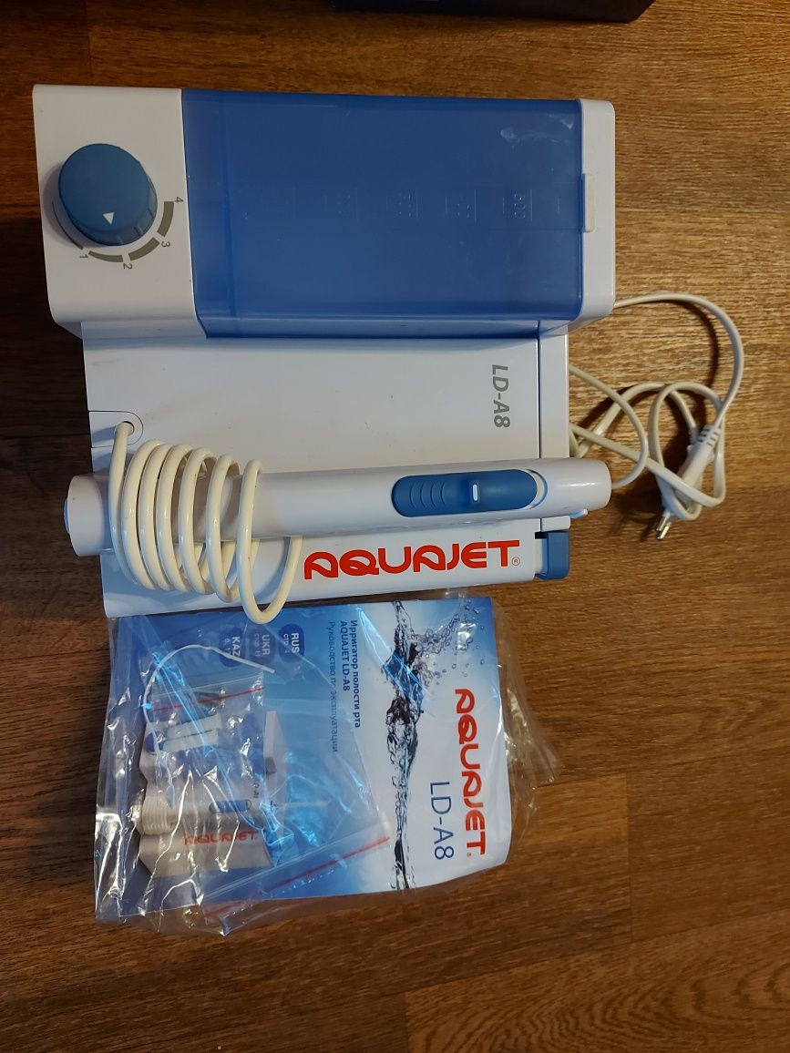 Ирригатор полости рта Aquajet LD-A8