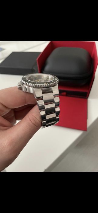 ORIS Aquis Small Second Date