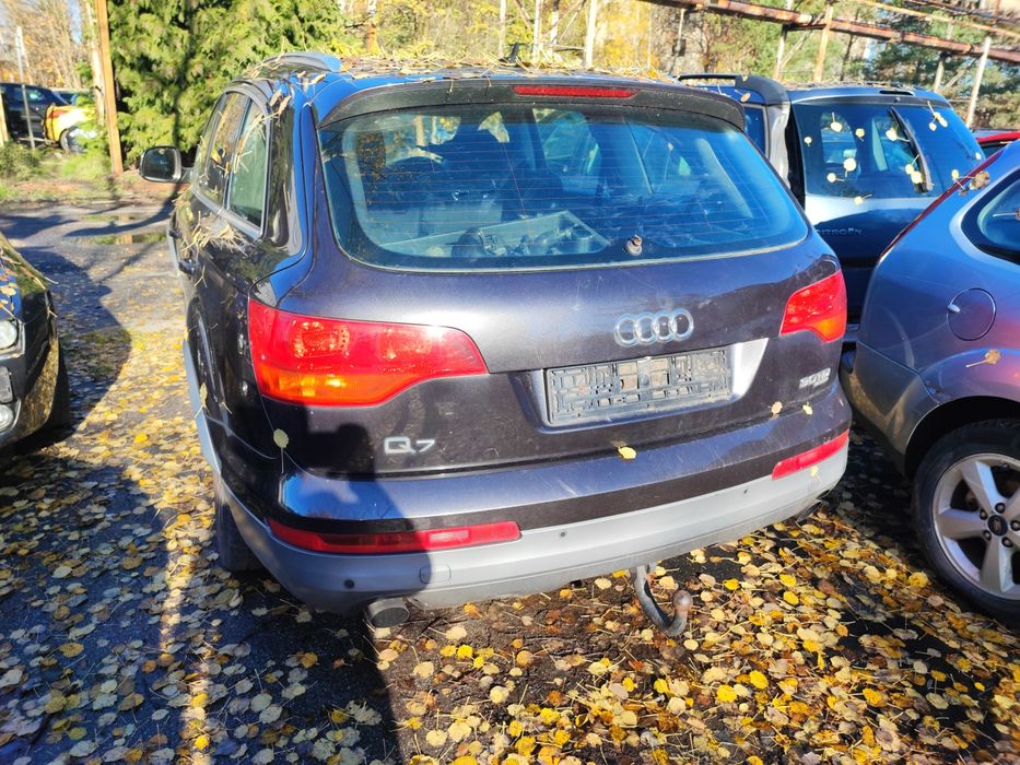 Audi Q7 LZ7L 3.0TDI Quattro na części