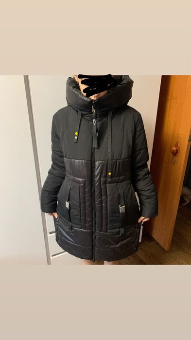 Продаются 4 зимних куртки