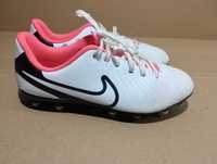 buty piłkarskie korki Nike Tiempo Legend 10 37,5