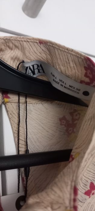 Blusa Zara Tam L Nova com Etiqueta  ( portes incluídos)