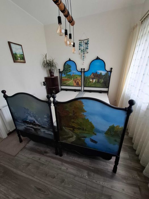 Antyczne łóżka po renowacji, obrazy cztery pory roku, unikat
