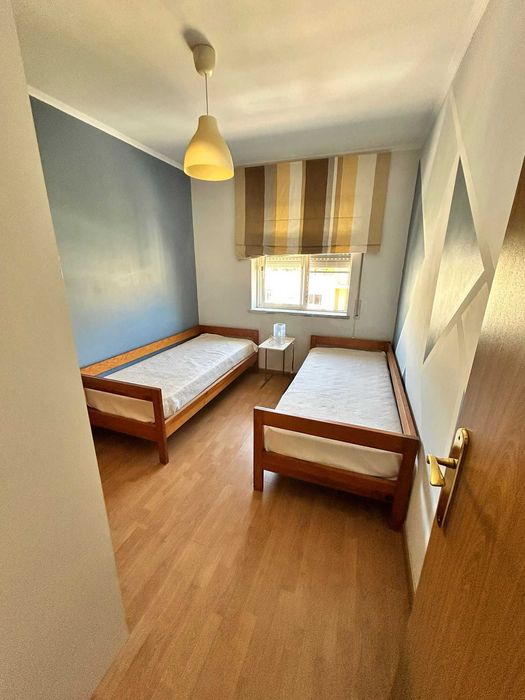 Arrenda-se T3 Monte da Caparica