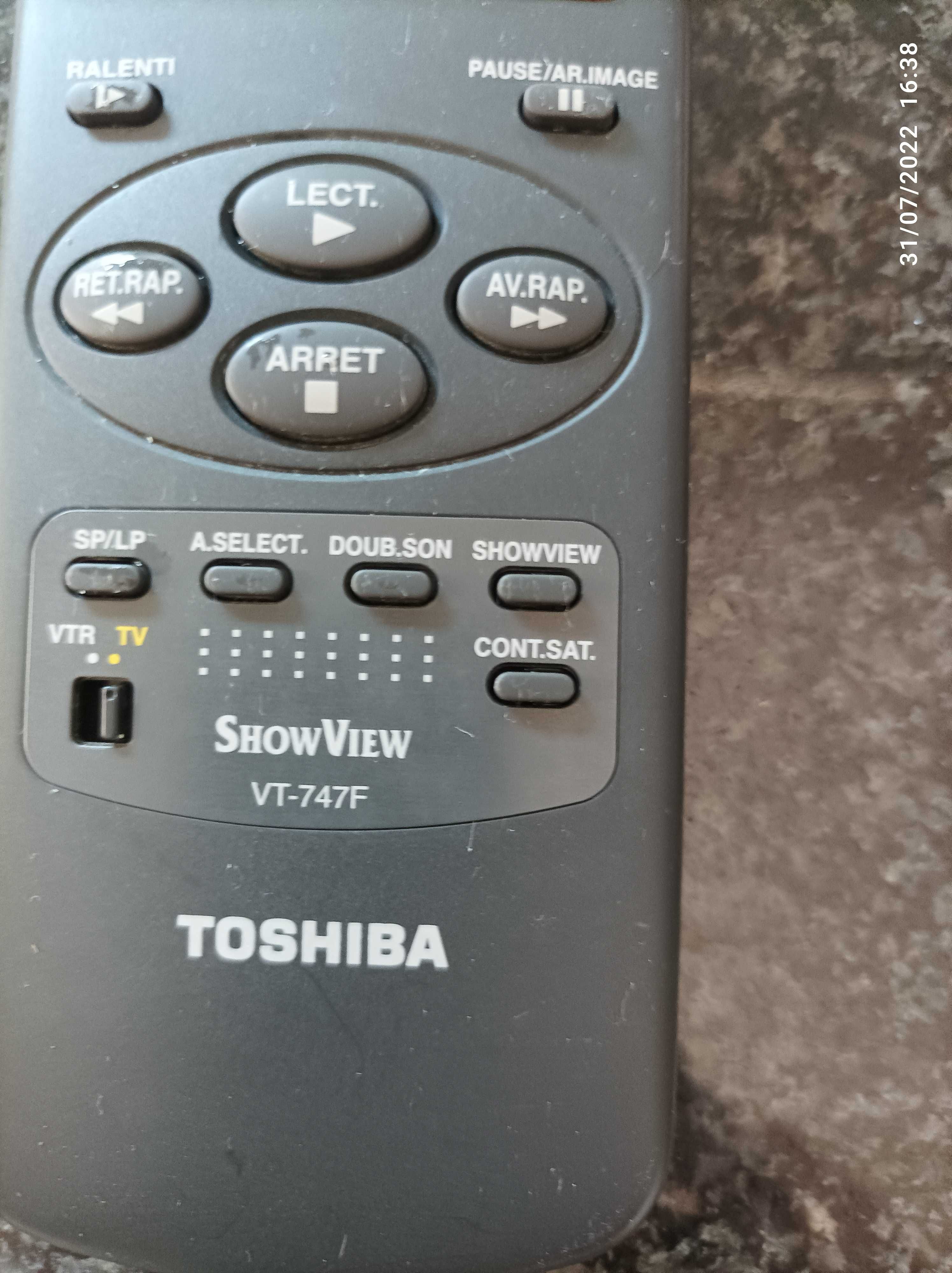 Comando Toshiba VT-747F