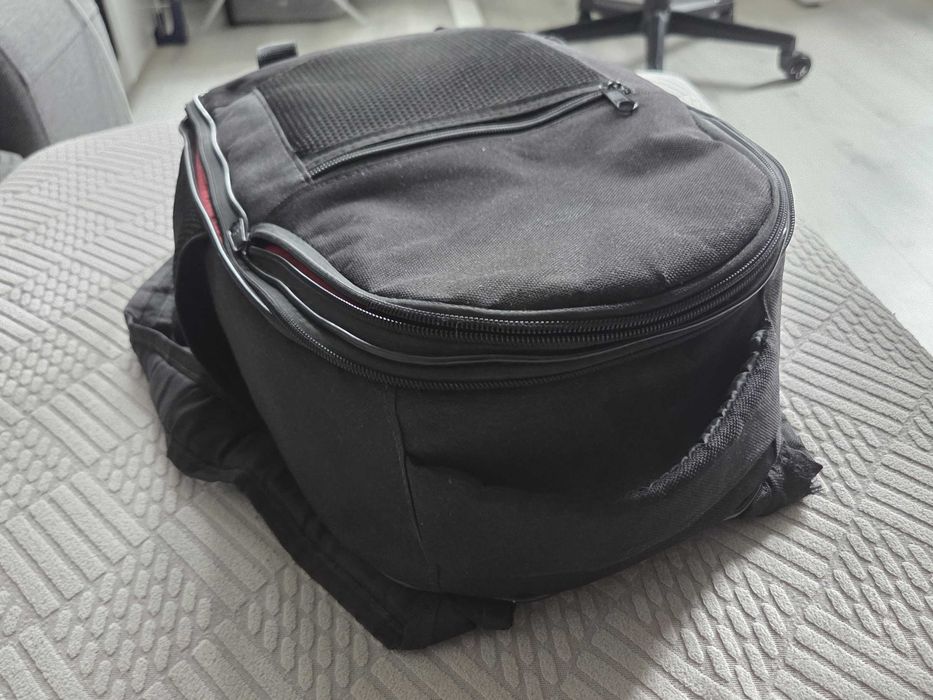 Lustrzankę Aparat Canon EOS 750D z dwoma obiektywami 18-55mm i 50mm