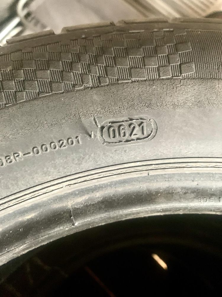 Шини літні /215/60 R17 PROFIL