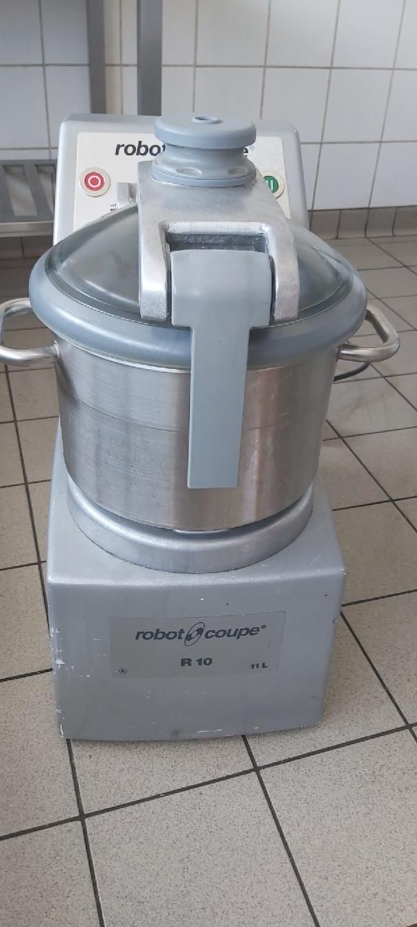 ROBOT COUPE R10 Cutter-wilk, 1500/3000 obr./min, 11,5 l, 2,6 kW