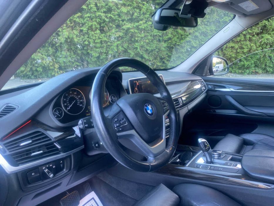 BMW X5 xDrive35d      2014
