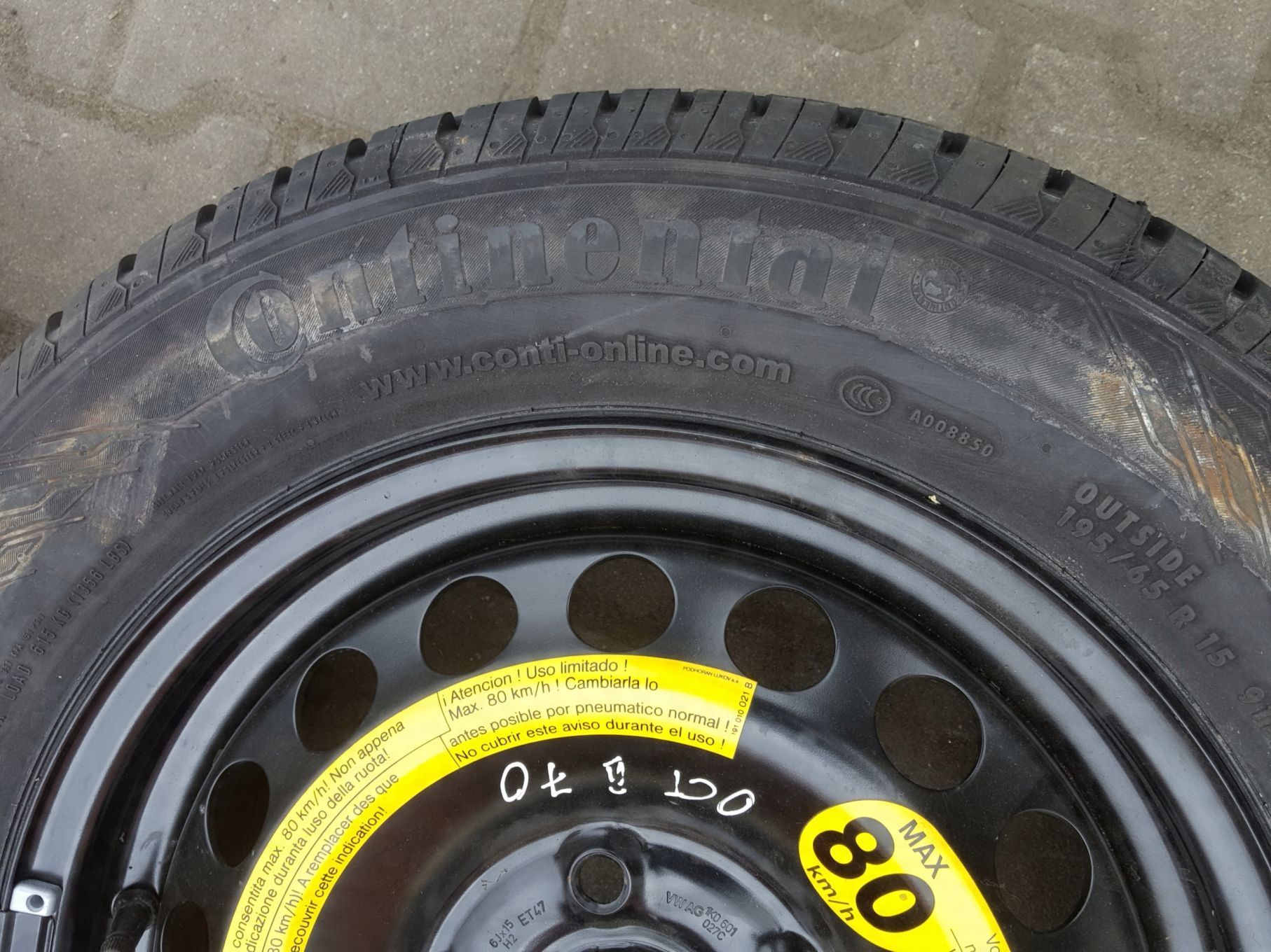 SKODA SUPERB 2 II 08-15r OCTAVIA 2 II 04-12r KOŁO ZAPASOWE 15 LEWAREK